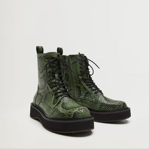 New Women Shoes Lace-up track sole boots